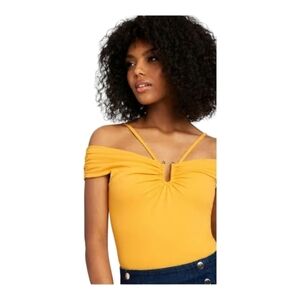 Bebe Top Women Medium Off Shoulder Ring Detail Statement Piece front Cut Out